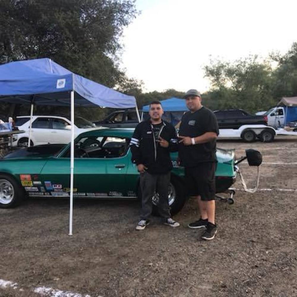 Meet your Posher, Carlos